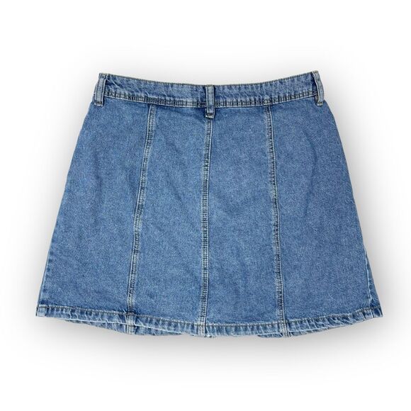 Divided H&M Button Front A Line Jean Mini Skirt Women’s Size 8 - Picture 2 of 5